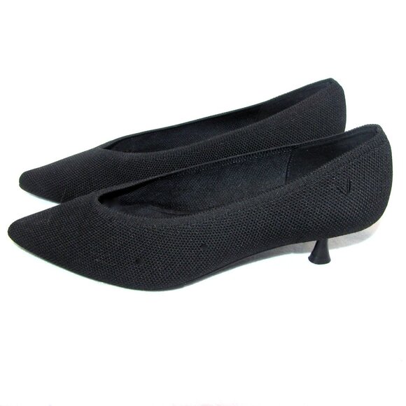 Vivaia Black Pointed Toe Kitten Heels Sz 7 - 7.5 Runs 1/2 size big - Picture 1 of 6